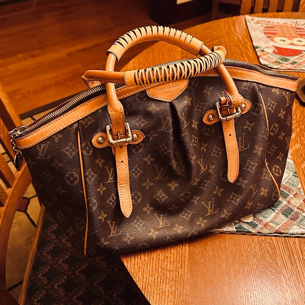 Pre-Owned Vintage LouisVuitton Tivoli GM w/ Vachetta Handles Protector&Organizer